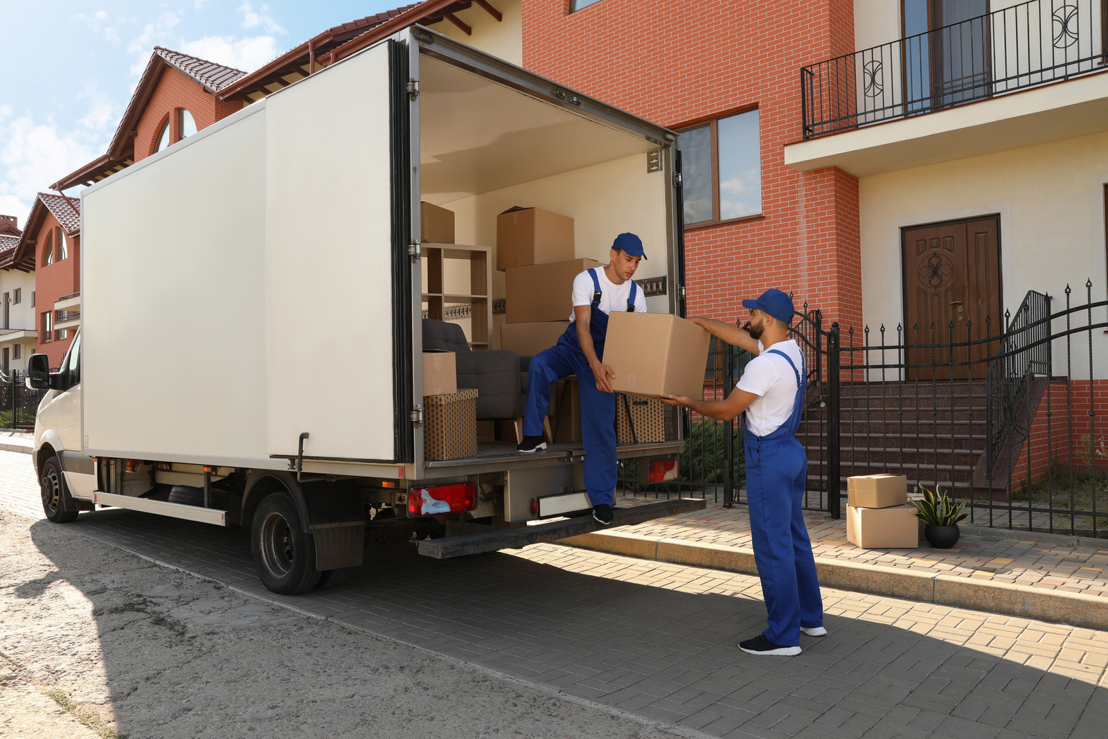 house moving services muscat